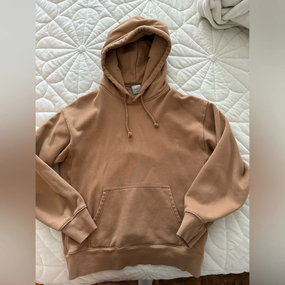 Aritzia TNA Boyfriend Hoodie - Picture 1 of 2